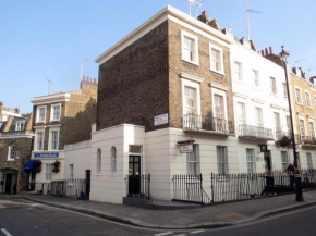 OYO Golden Star Hotel, London